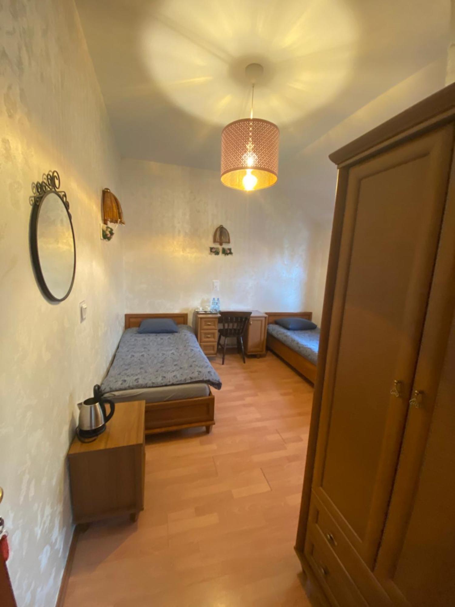 Homies Inn Celiny  Εξωτερικό φωτογραφία