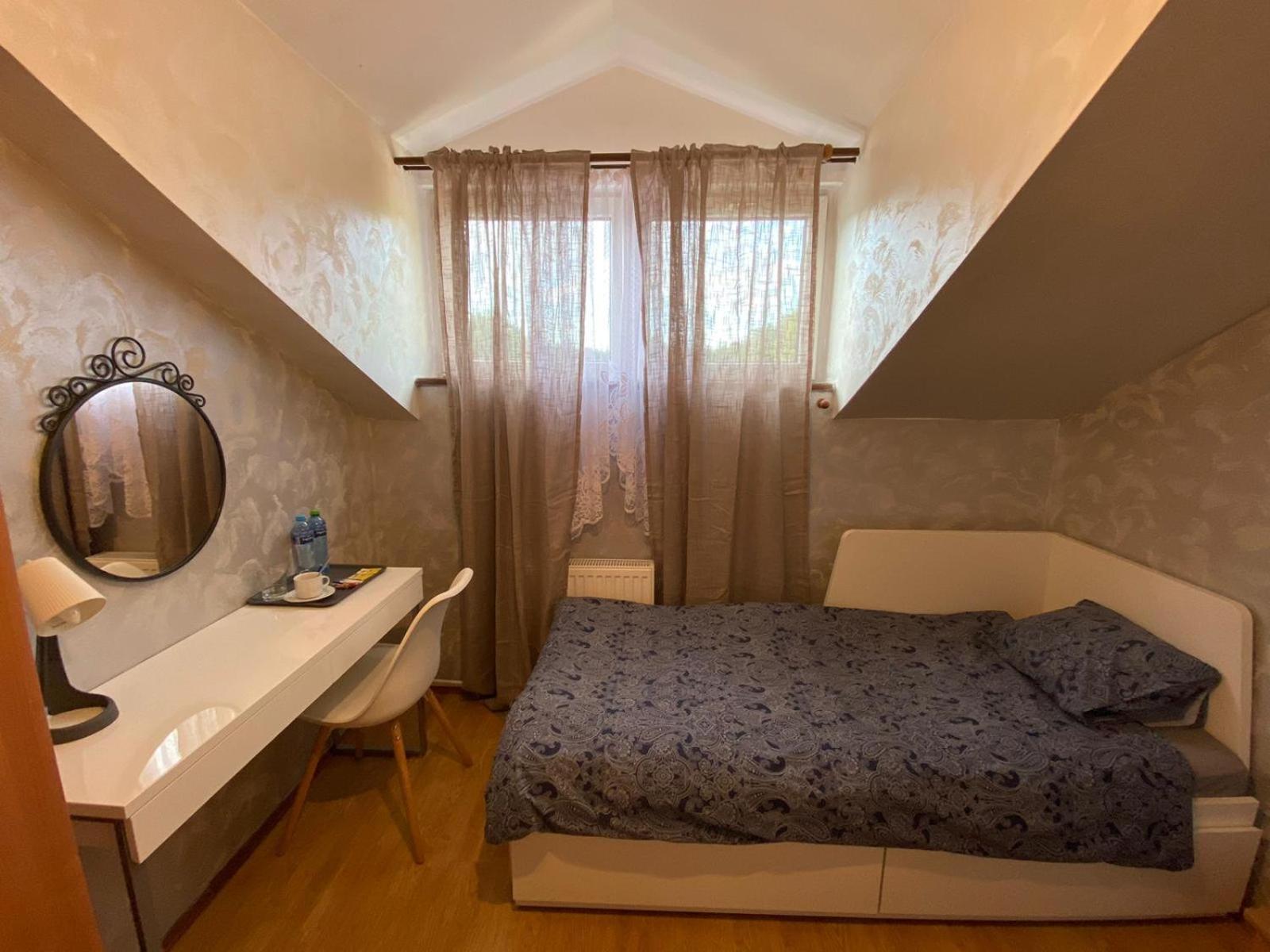 Homies Inn Celiny  Δωμάτιο φωτογραφία